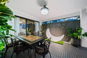 Equitice Winter Moonlight Villa